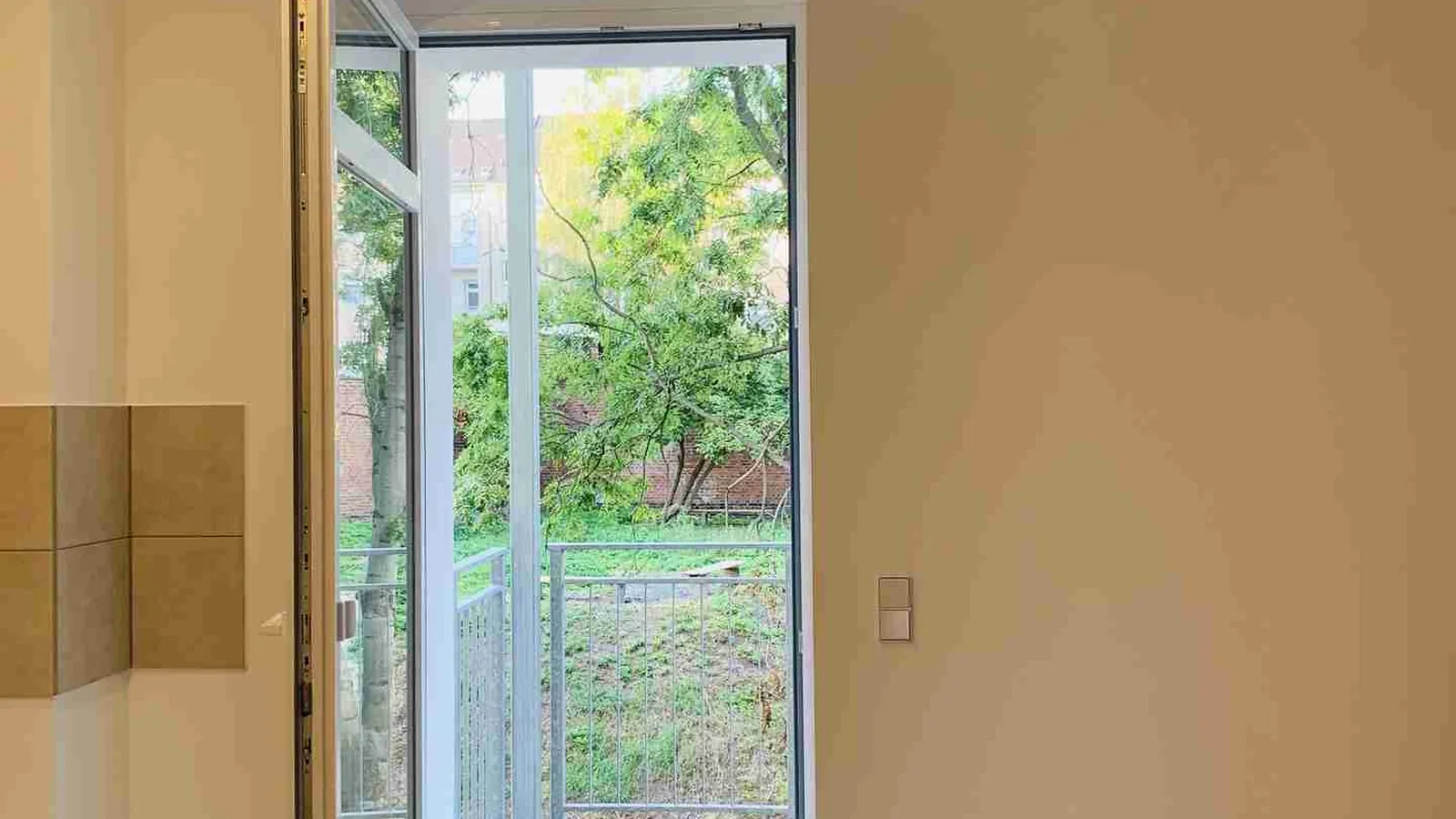 Gepflegte Eigentumswohnung mit Balkon und 7,9 % Rendite auf dem Sonnenberg