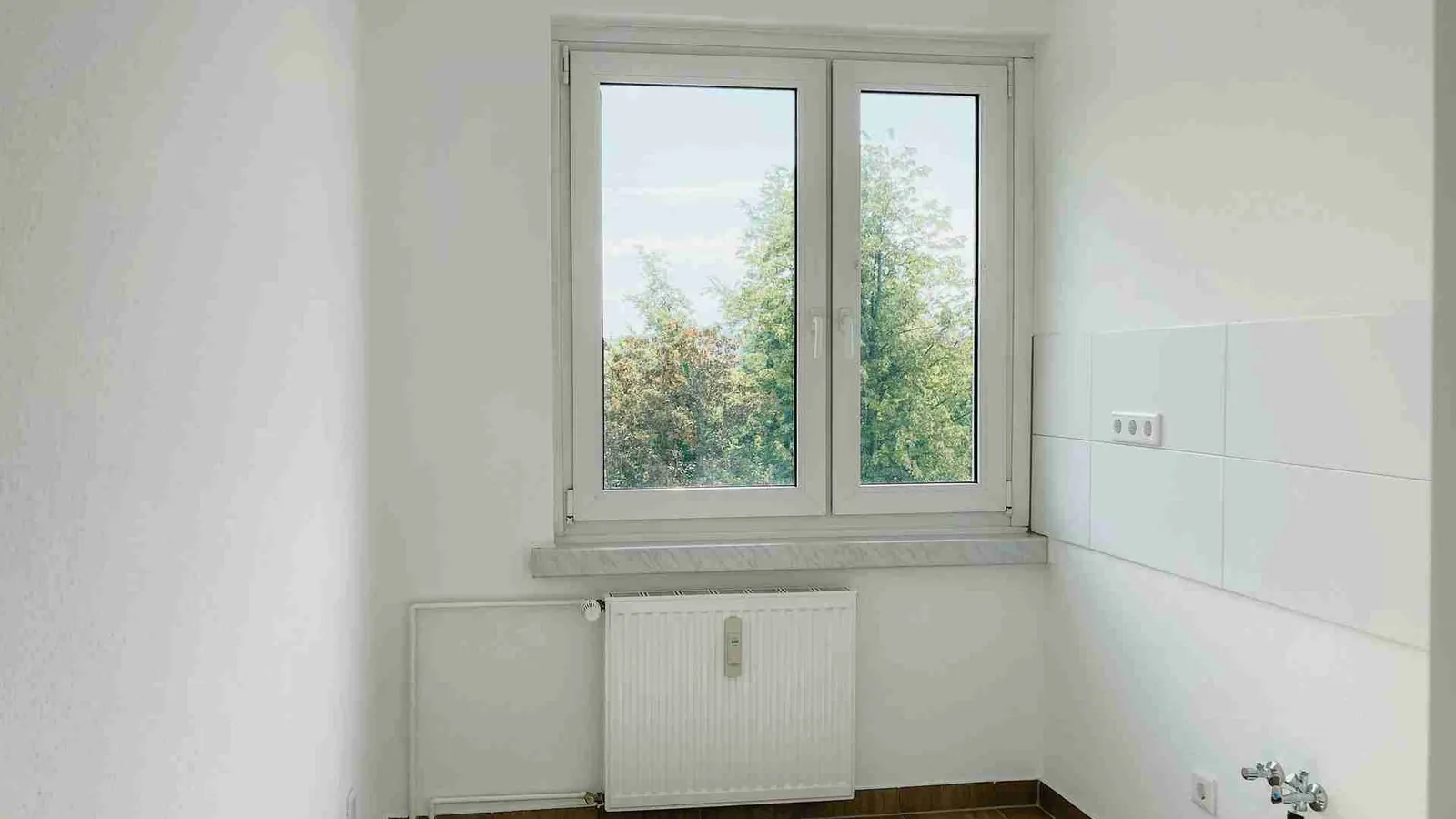Charmante Wohnung in Limbach mit zwei französischen Balkonen und hellen, einladenden Wohnräumen