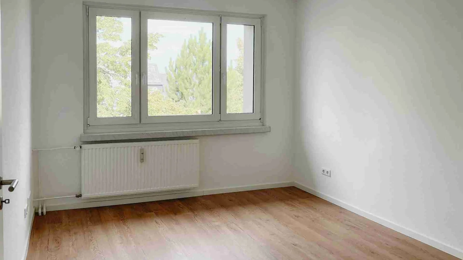 Charmante Wohnung in Limbach mit zwei französischen Balkonen und hellen, einladenden Wohnräumen
