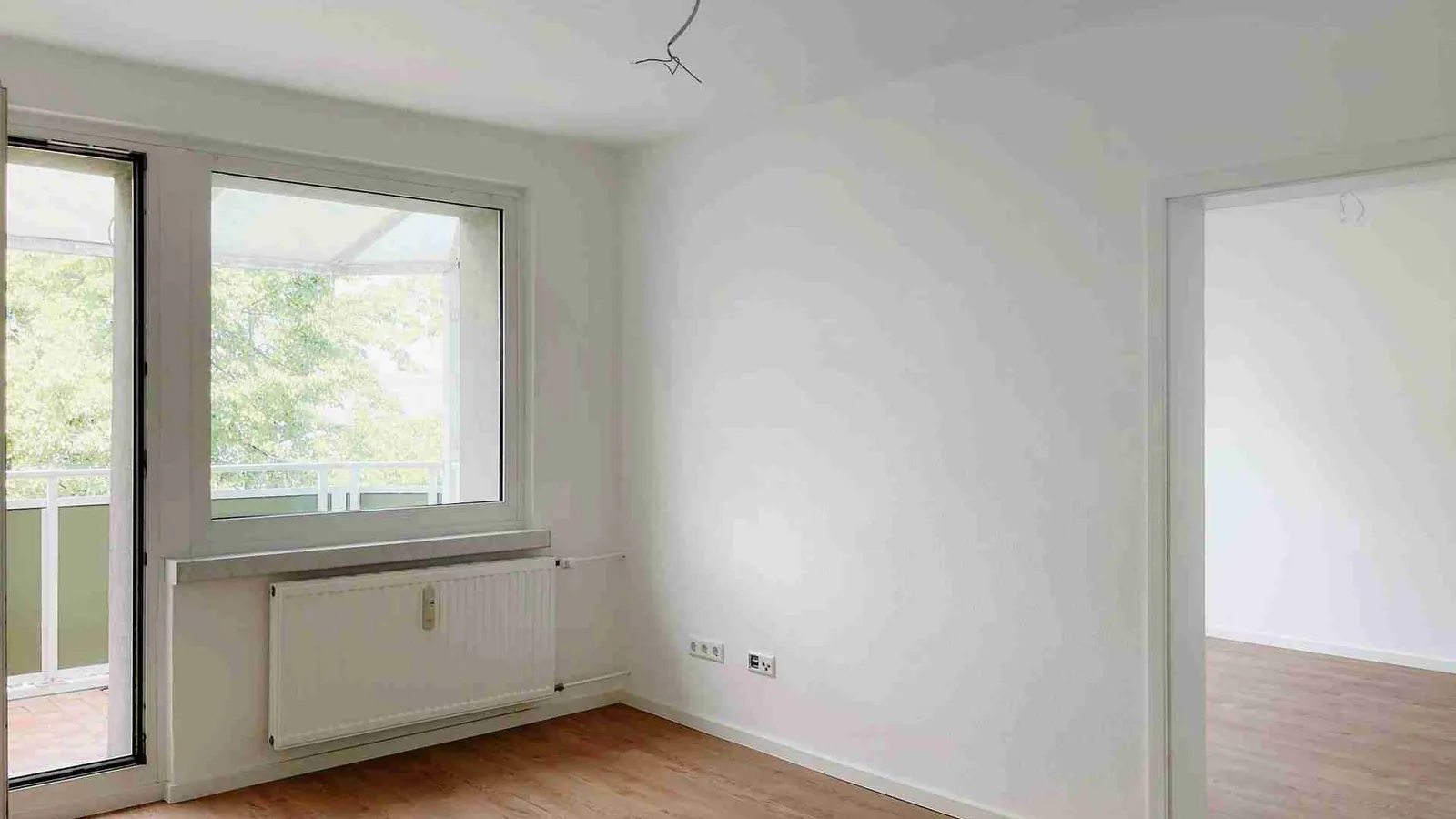 Charmante Wohnung in Limbach mit zwei französischen Balkonen und hellen, einladenden Wohnräumen