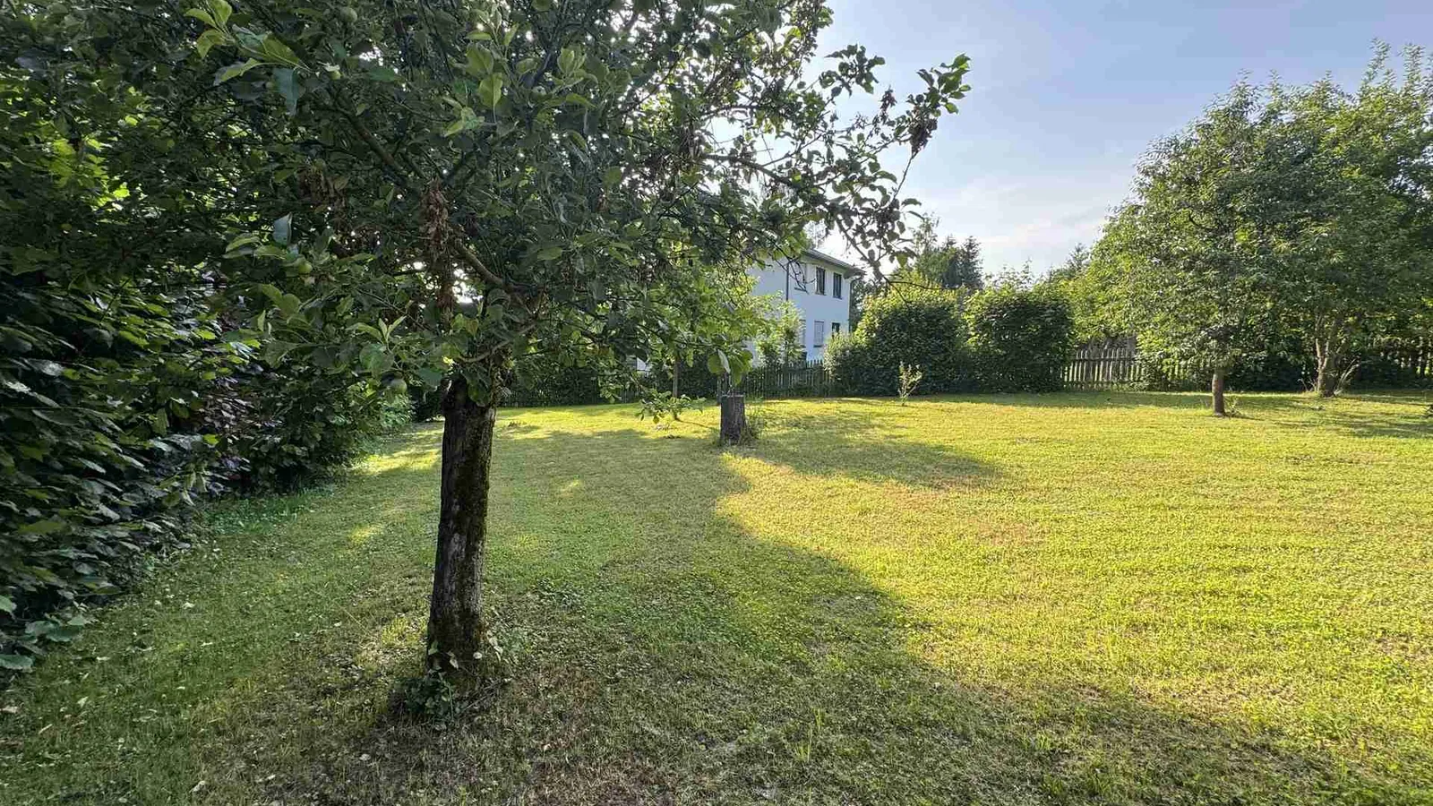 Jetzt bauen in Neukirchen · Grundstück mit positivem Bauvorbescheid und Top-Lage