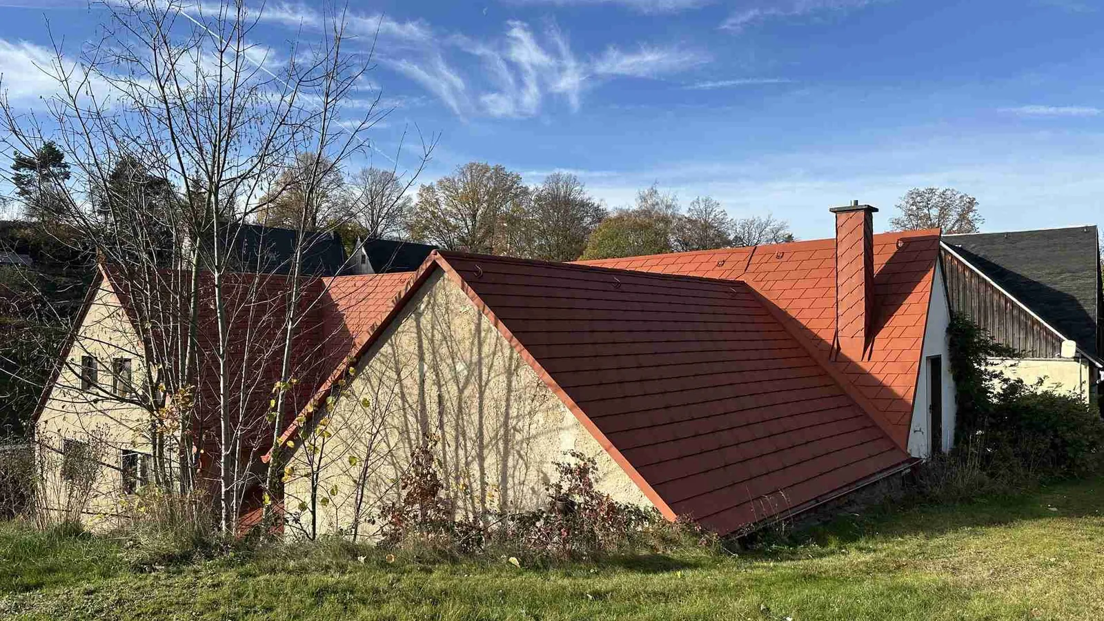 Historisches Fachwerkhaus mit gemütlichem Innenhof und ruhiger Lage in Wendishain.