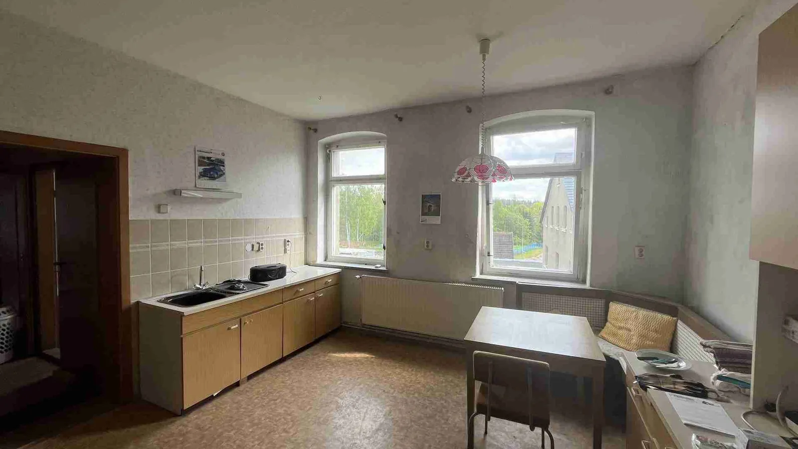 *Hochwertige Dachsanierung* Sanierungsbedürftiges Zweifamilienhaus in Schönheide