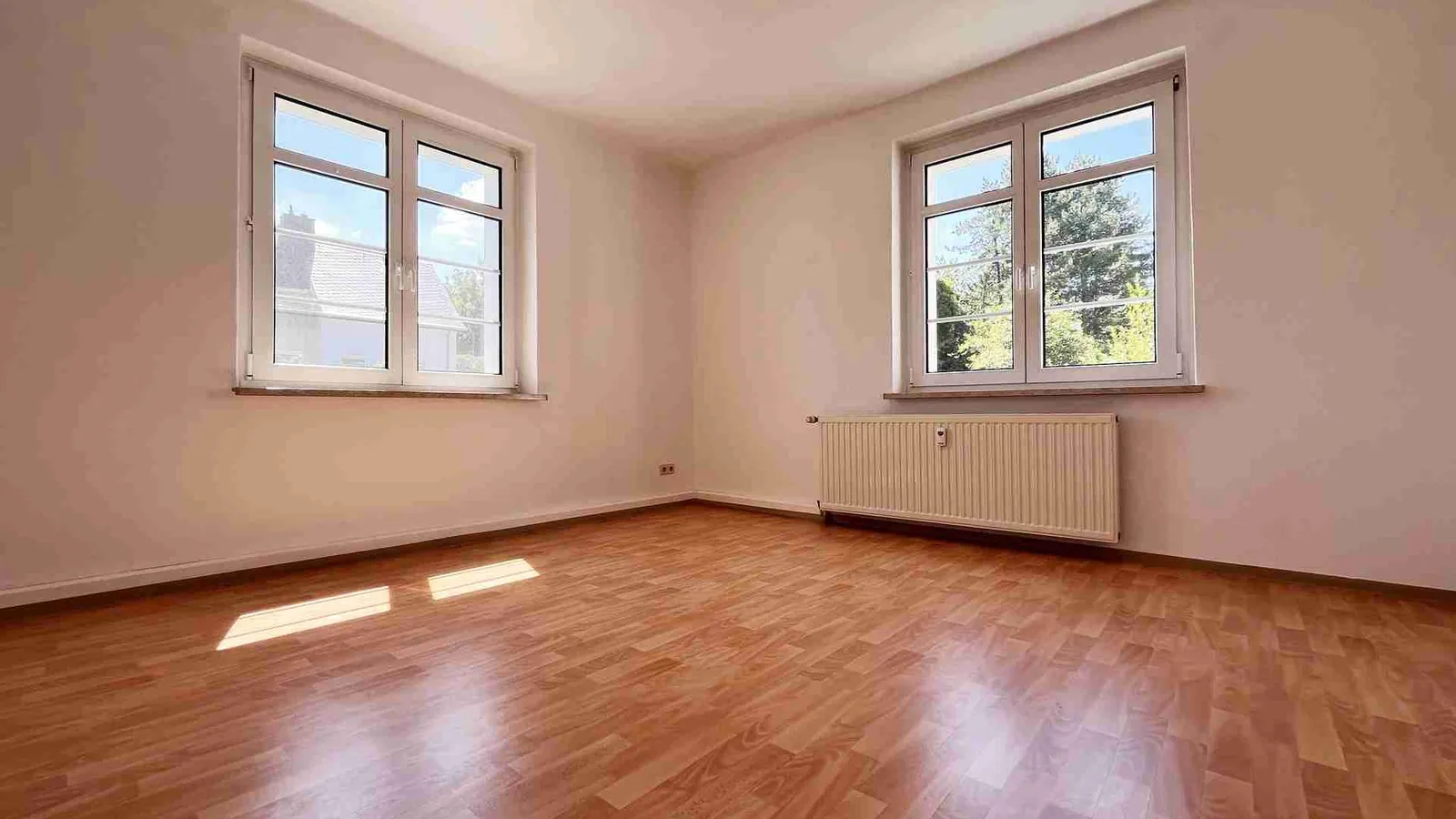 Zwischen Stadt und Natur -Ihre neue 2-Zimmer-Wohnung auf dem Pfarrhübel mit 150€ IKEA Gutschein