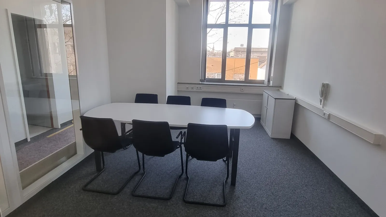 Moderne Gewerbeimmobilie mit Stil · Bürohaus in Grüna