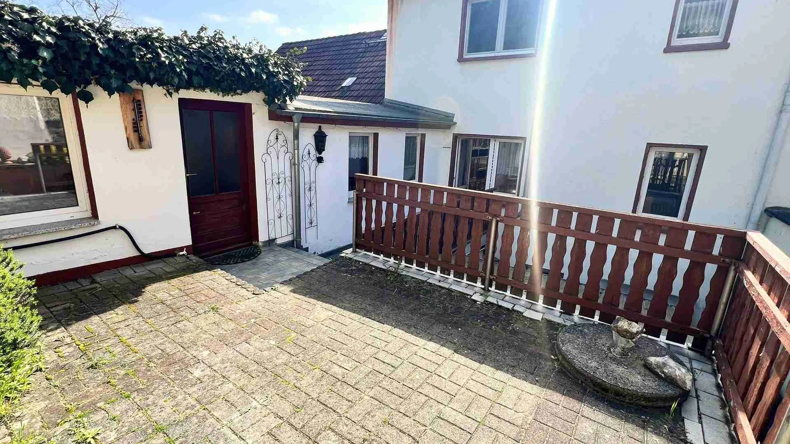 Bezugsfreies Reihenmittelhaus in Lunzenau