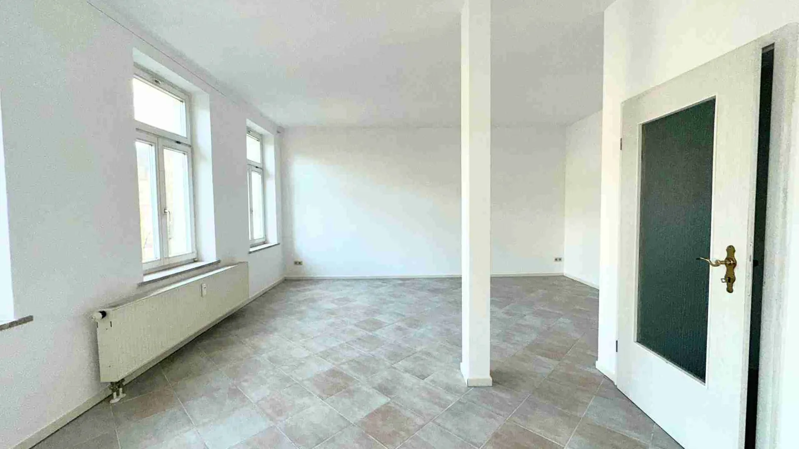 Bezugsfreie Altbauwohnung auf dem Kaßberg mit Erker