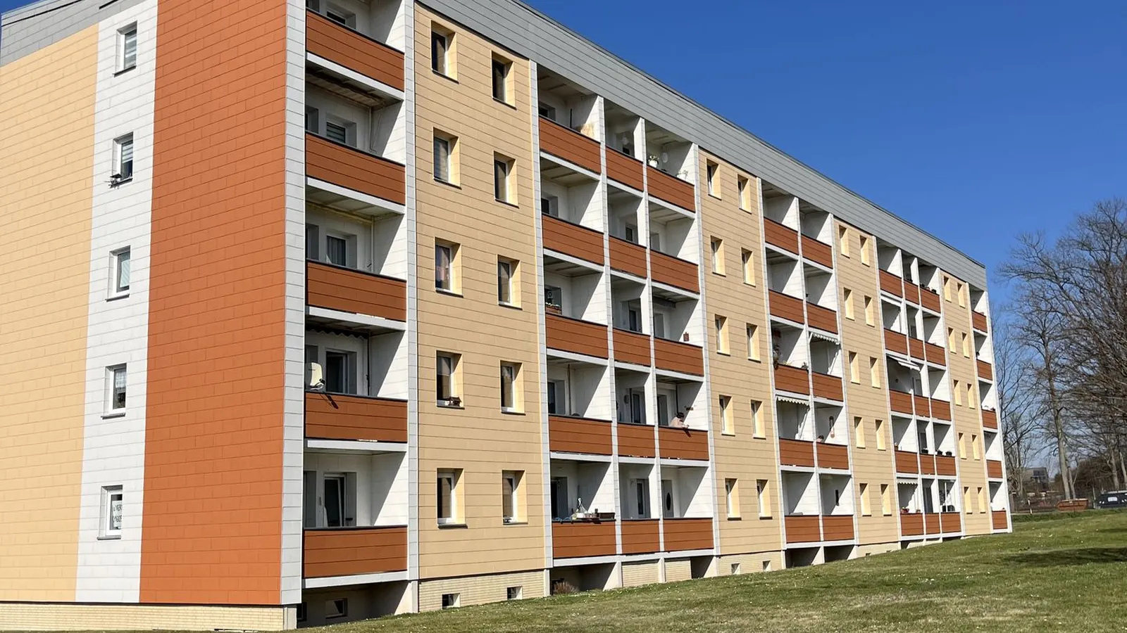 Moderne 3-Zimmer-Wohnung mit Balkon und Stellplatz in ruhiger Lage