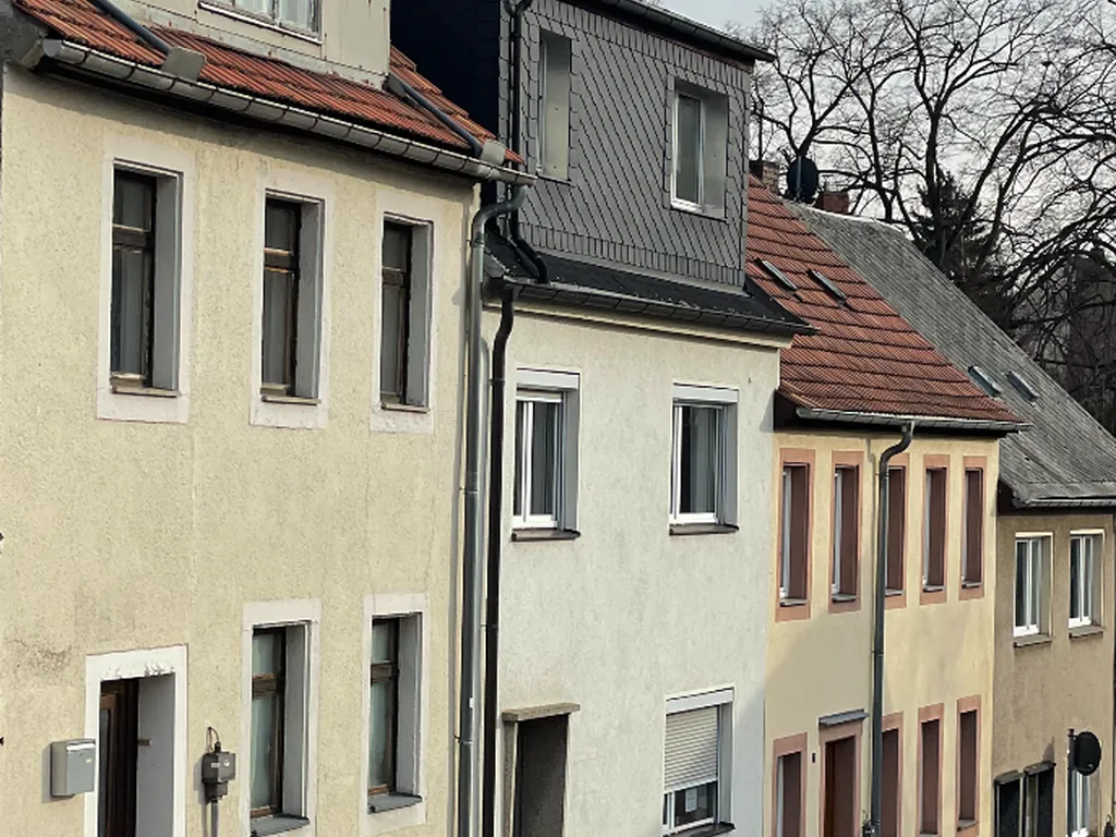 Bezugsfreies Reihenmittelhaus im Zentrum von Lunzenau