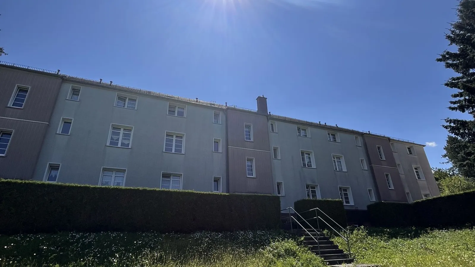 Zwischen Stadt und Natur -Ihre neue 2-Zimmer-Wohnung auf dem Pfarrhübel mit 150€ IKEA Gutschein