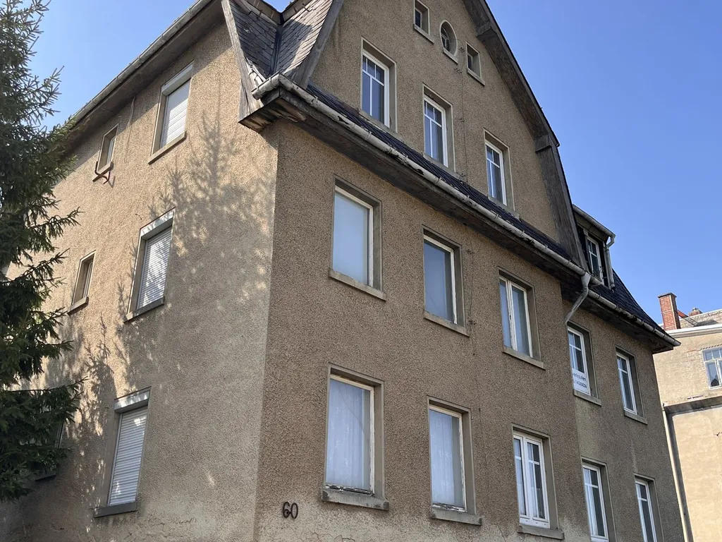 Attraktives Sanierungsobjekt mit großem Potenzial · Mehrfamilienhaus in Limbach-Oberfrohna