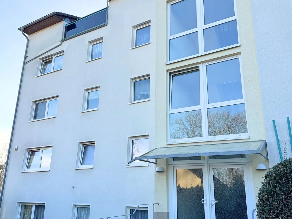 Charmante Wohnung in Limbach-Oberfrohna – 6,95 % Rendite & laufende Mietanpassung