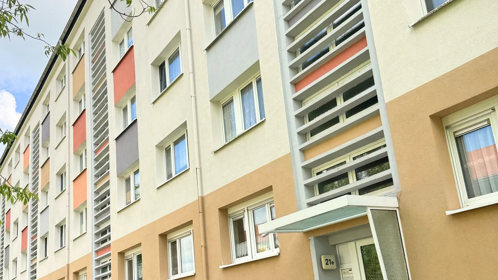 Eigentumswohnung mit Balkon und ca. 8,62 % Renditepotenzial