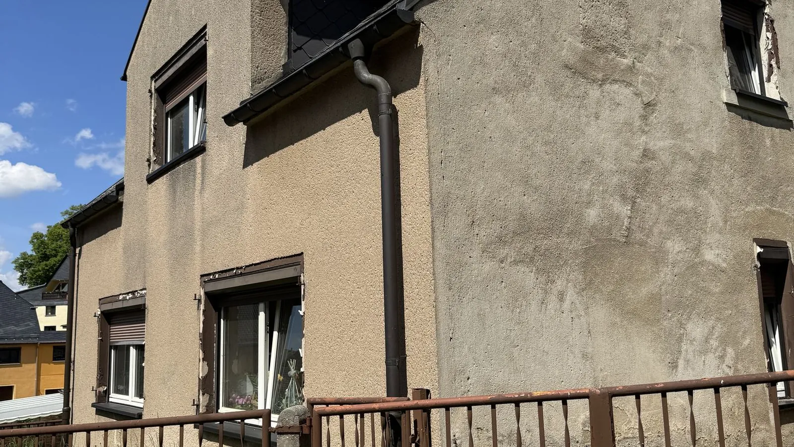 Charmantes Wohnhaus in ruhiger Lage, ideal für Familien und Mehrgenerationenwohnen
