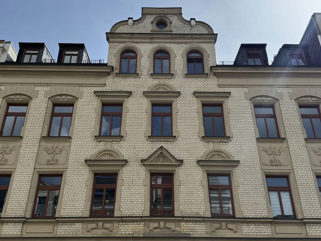 Charmante 2-Raumwohnung mit Gartenmitbenutzung im denkmalgeschützten Altbau in Gablenz