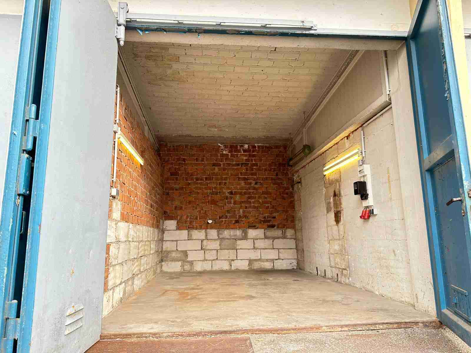 Finden Sie Ihre perfekte Garage in Altchemnitz: Ein sicheres Zuhause für Ihr Fahrzeug