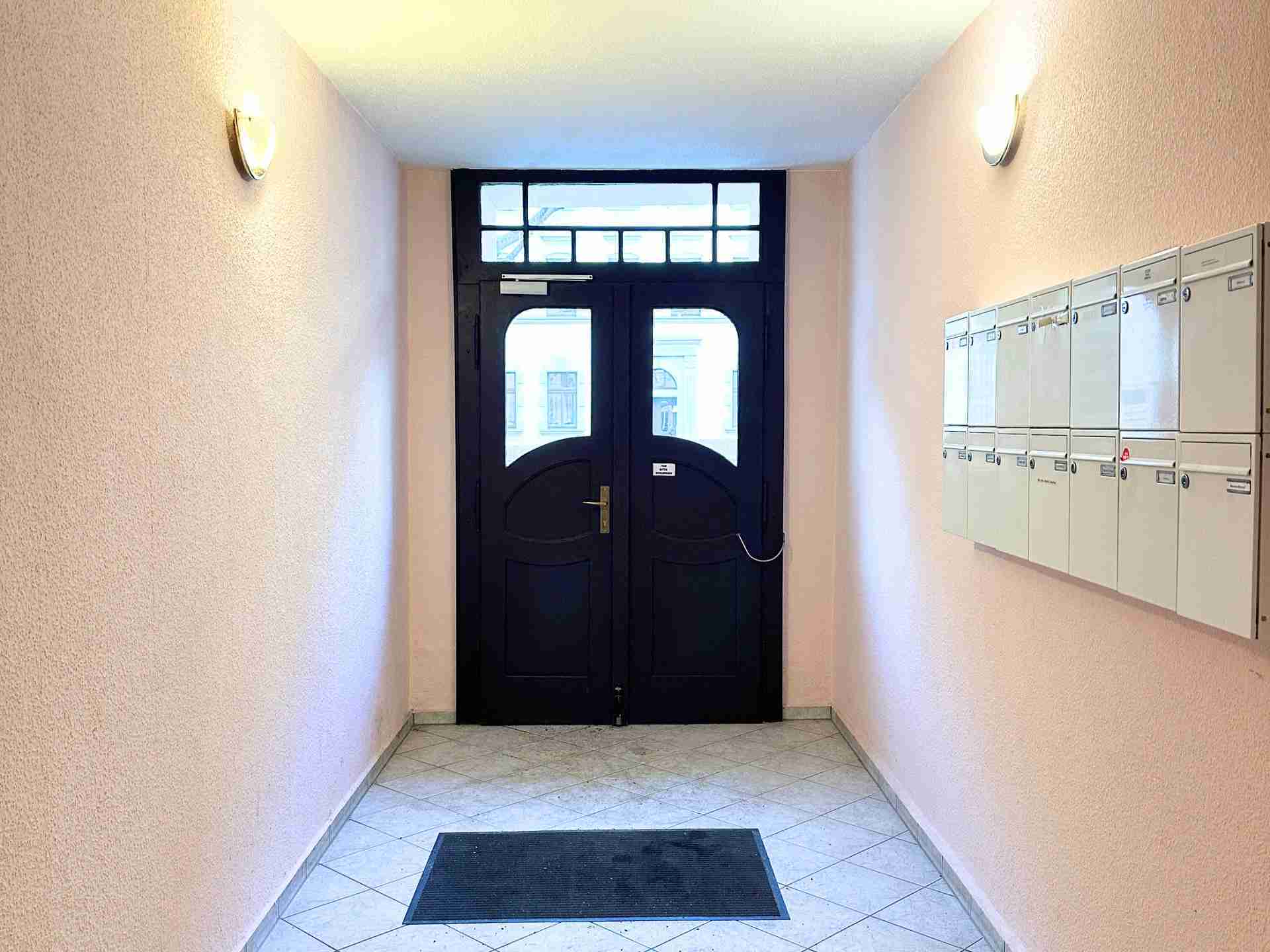 Bezugsfreie Altbauwohnung auf dem Kaßberg mit Erker