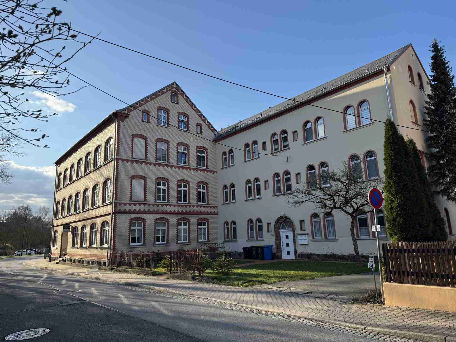 9,44 SOLL-Faktor: Vielseitiges, historisches Wohn- und Geschäftshaus in St. Egidien