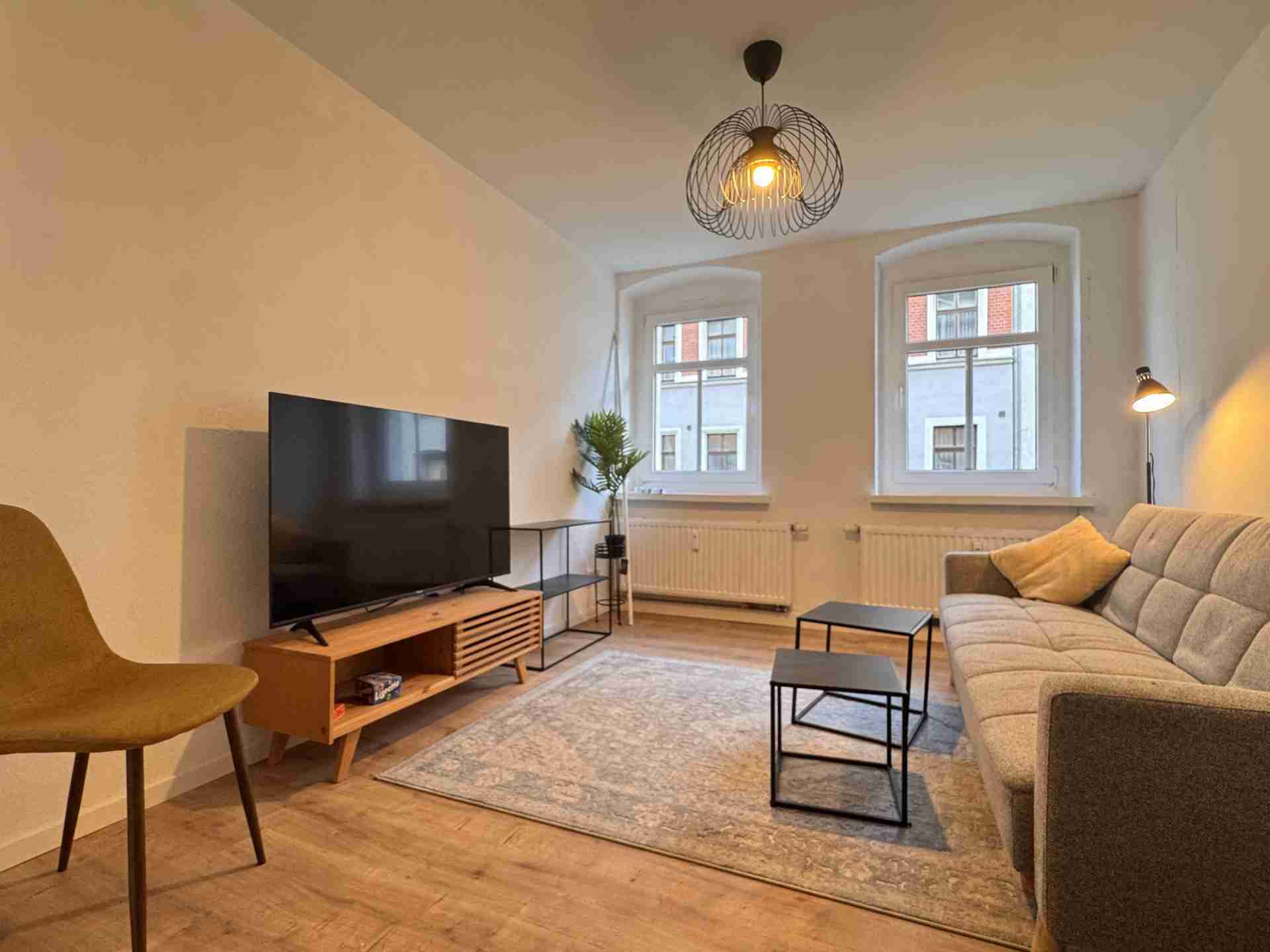 Anlageobjekt mit langfristigem Potenzial – modernisiertes Mehrfamilienhaus in Hohenstein-Ernstthal