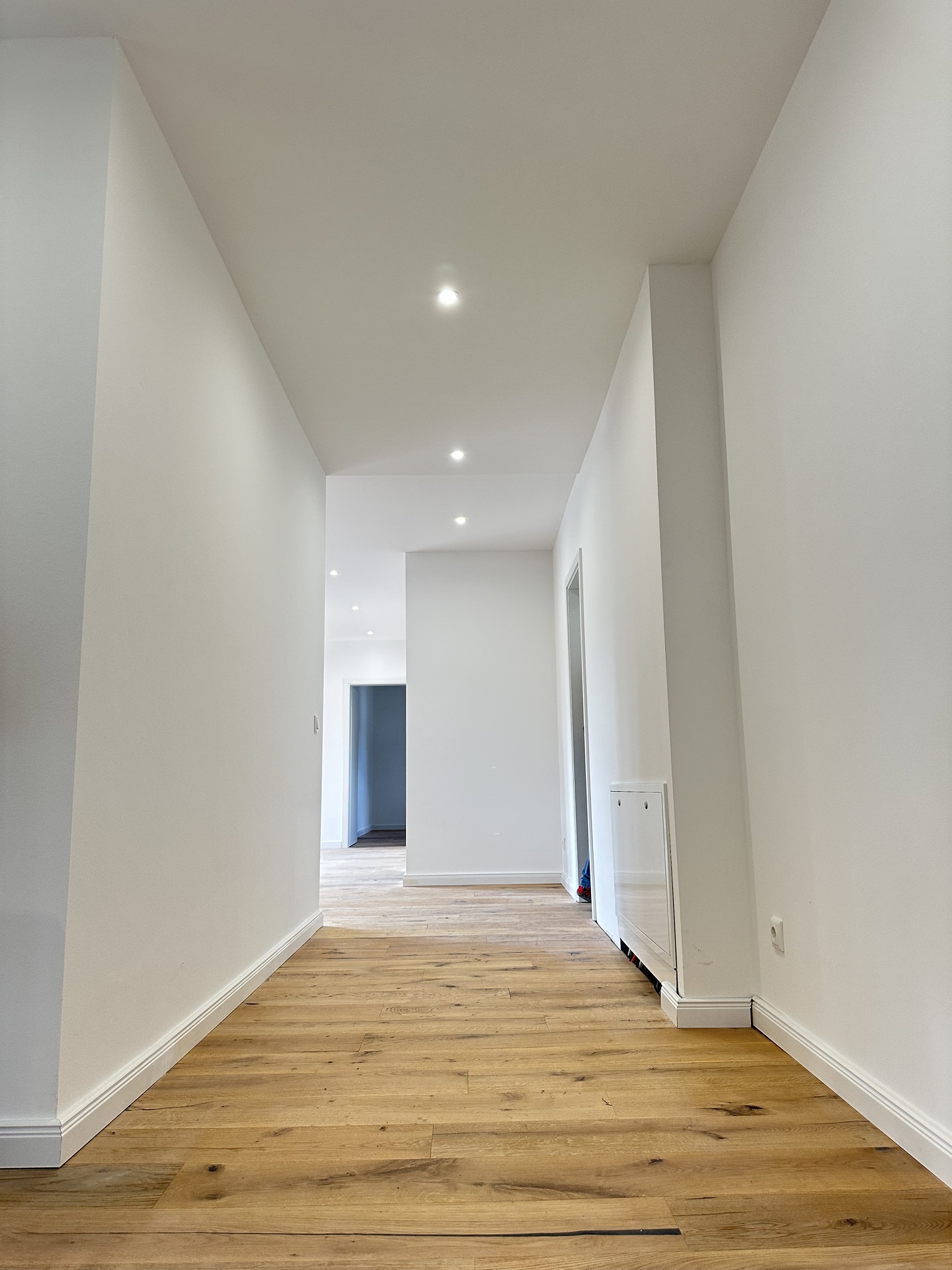 Erstbezug: 5,5-Raum-Wohnung mit XXL Dachterrasse und großen Kinderzimmern mit Schlafebene