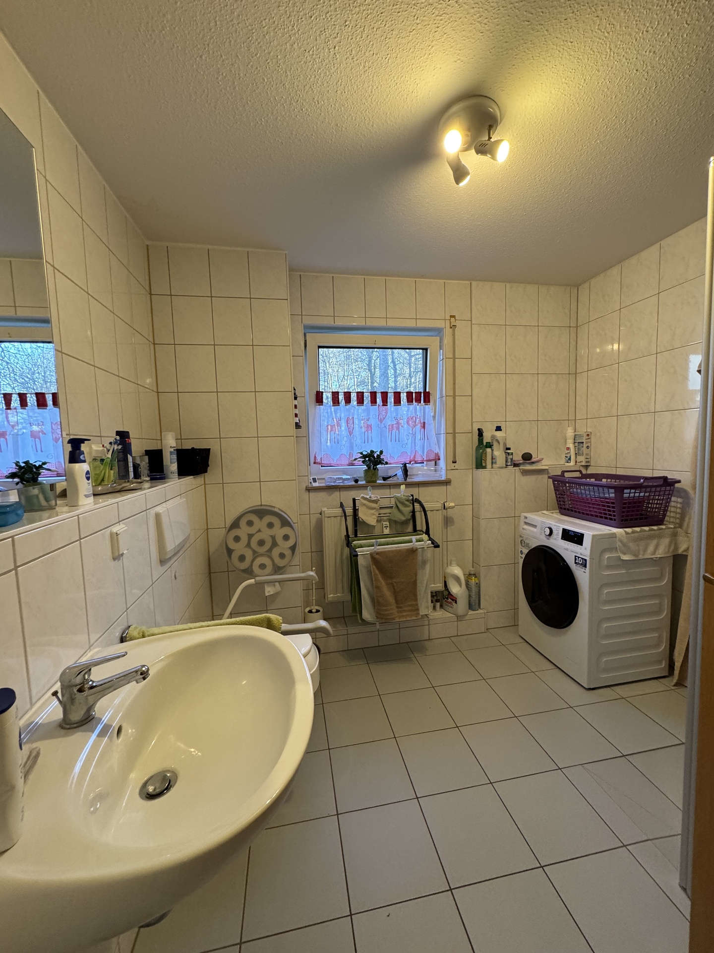 Vermietete 3-Zimmer-Erdgeschosswohnung mit Terrasse und Tiefgaragenstellplatz – ideal für Kapitalanleger