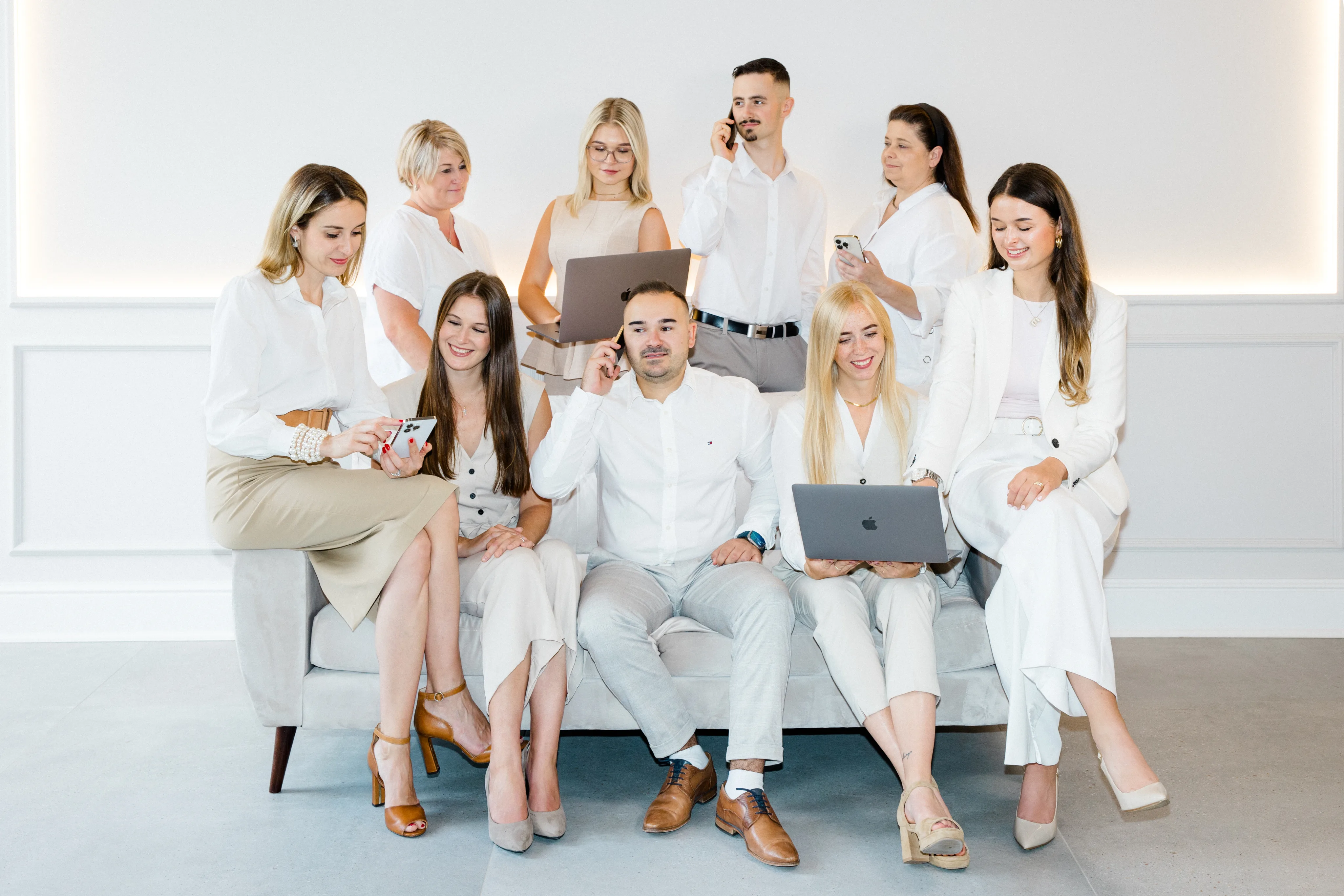 Das Team von ESTAYA Real Estate
