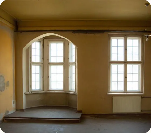 Historischer Zustand mit Erkerfenster