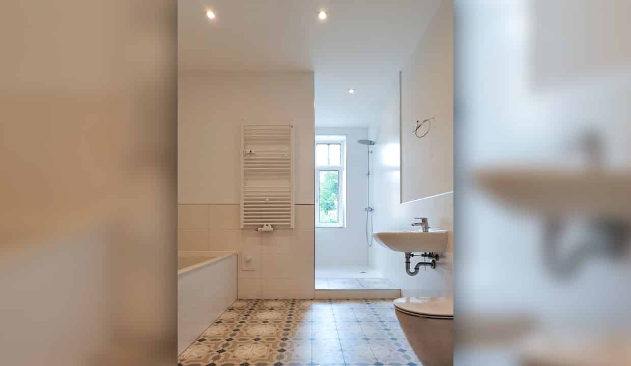 Renoviertes Badezimmer historischer Stil