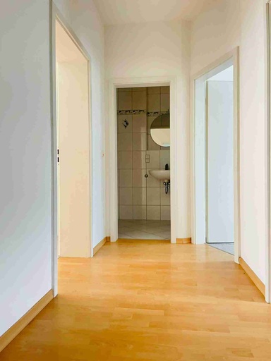 Jugendstil-Juwel: 2-Raum-Wohnung auf dem Kaßberg