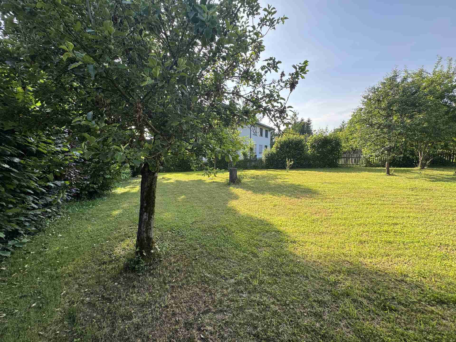 Jetzt bauen in Neukirchen – Grundstück mit positivem Bauvorbescheid und Top-Lage