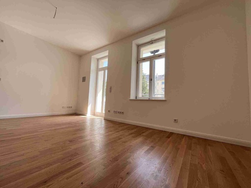 *NEU* 2-Raum-Wohnung mit Balkon, Fußbodenheizung, Parkett und möglicher Einbauküche