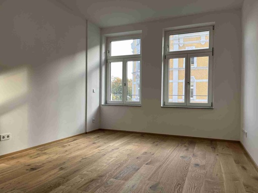 Moderne 4-Zimmer-Wohnung auf dem Sonnenberg mit stilvollen Deckenspots