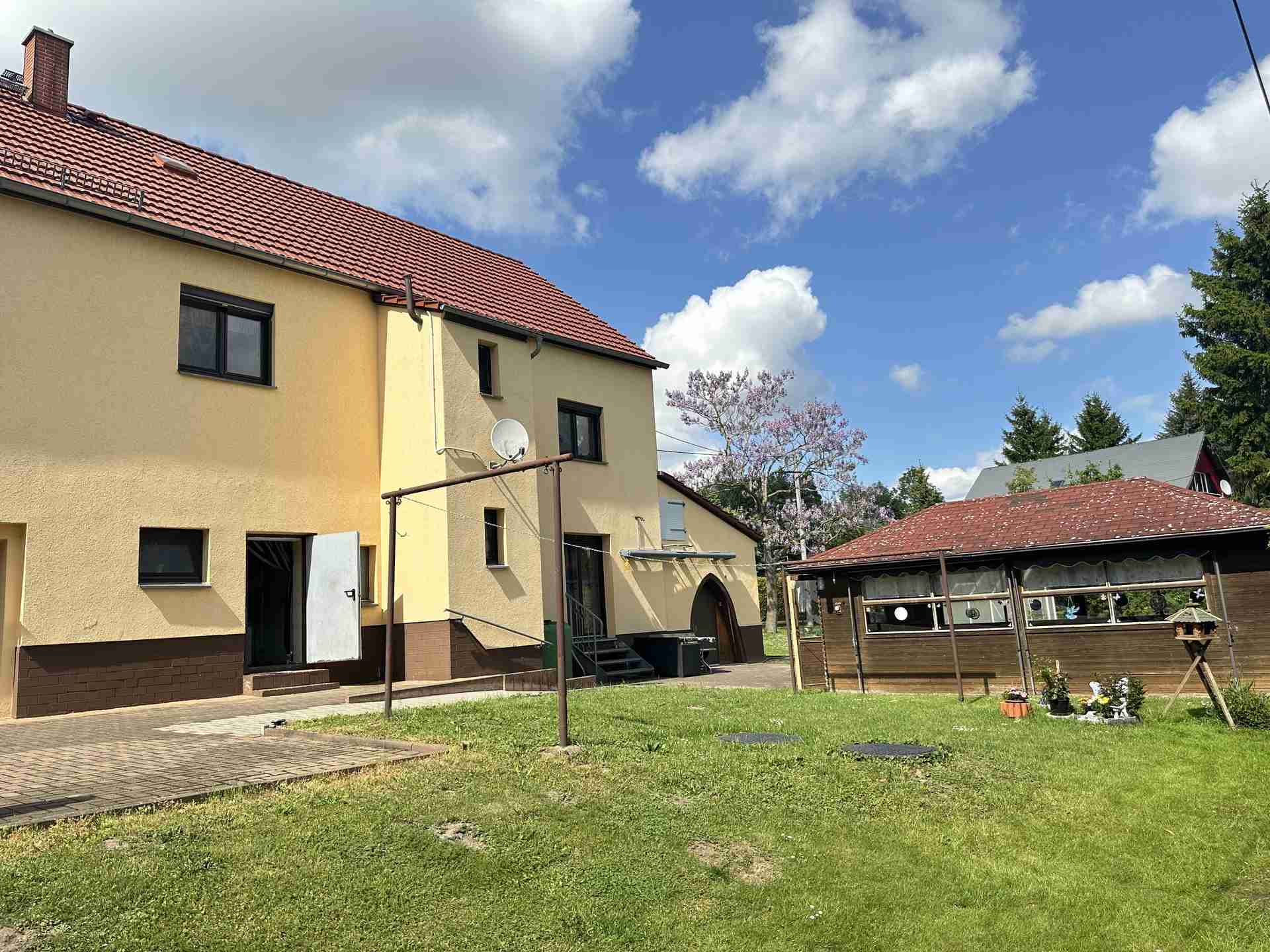 Ein- oder Zweifamilienhaus mit Potenzial in ruhiger und idyllischer Lage bei Geringswalde