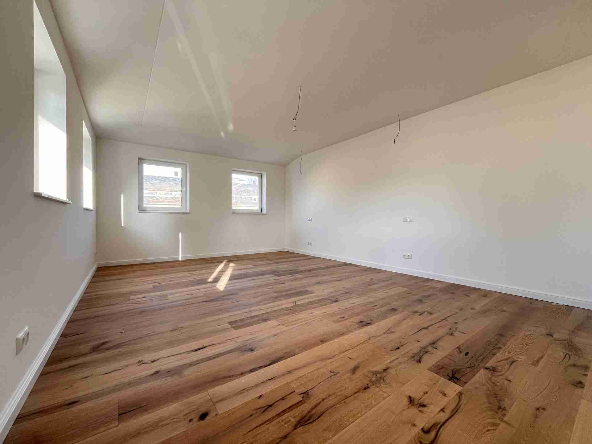 Steuern sparen & profitieren: 5 % Sonder-AfA & KfW-Zuschuss bis 37.500 €