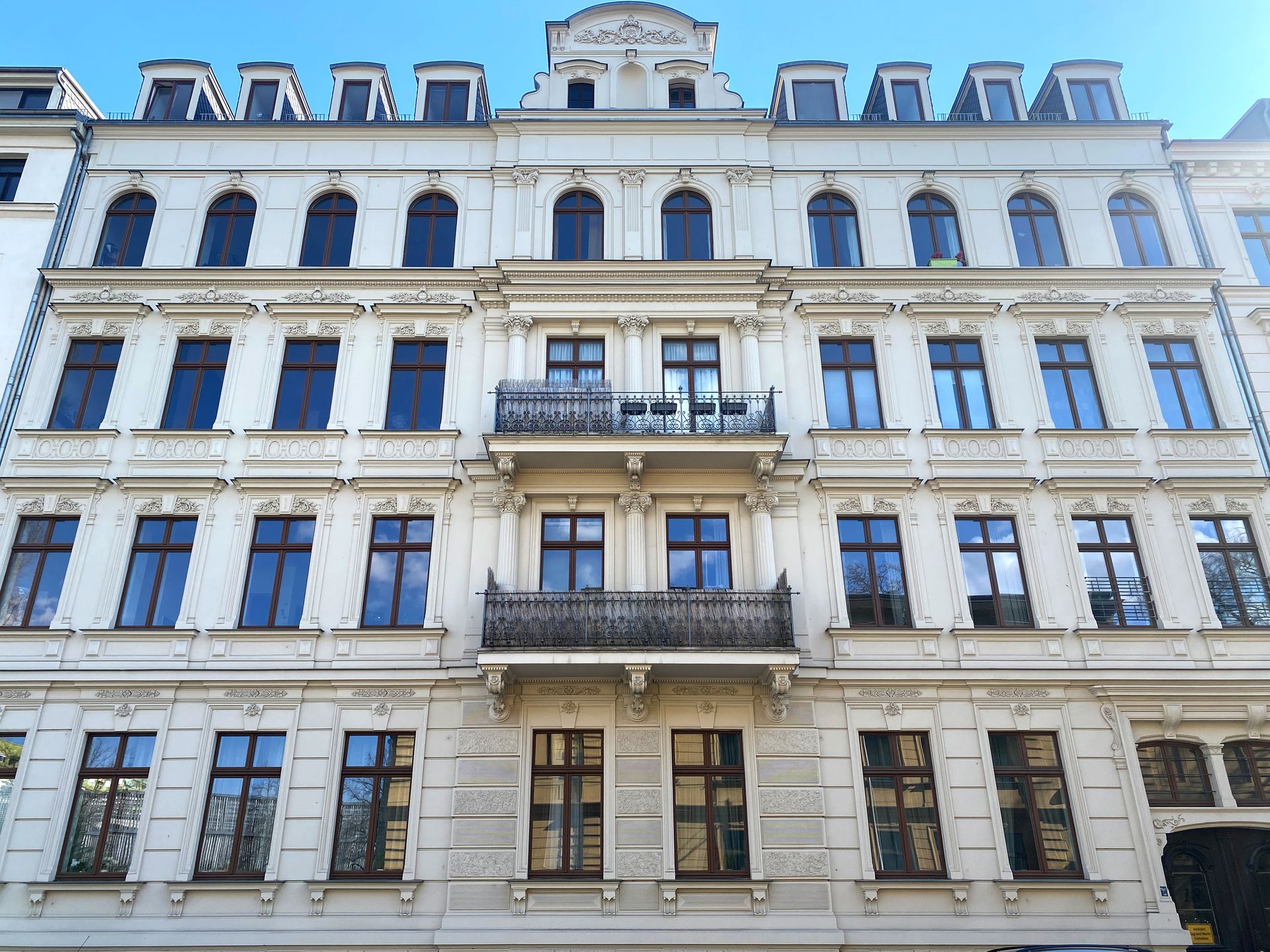 Vermietete Eigentumswohnung mit Balkon direkt am Leipziger Rosental