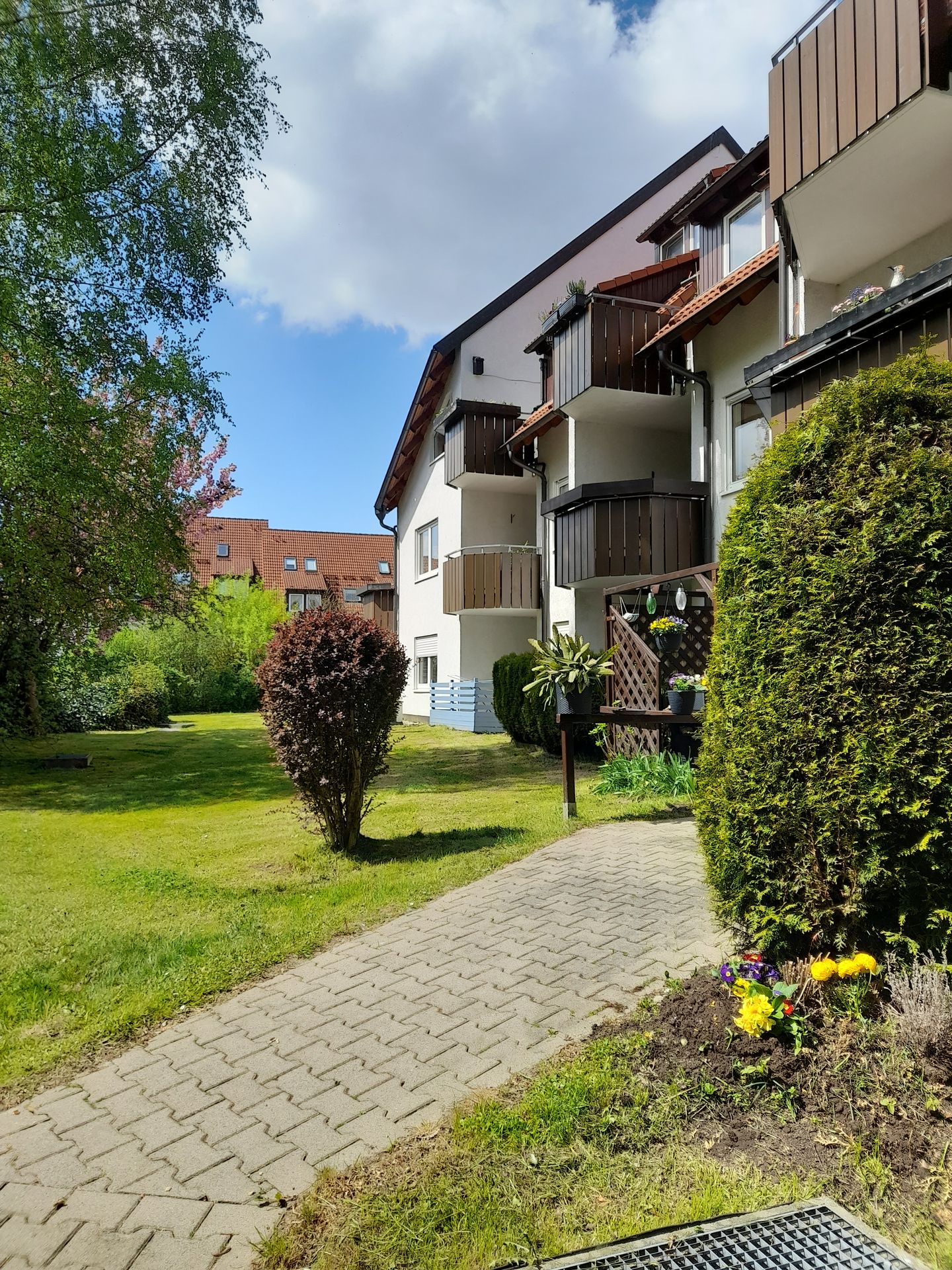 Parkkomfort in begehrter Lage von Limbach