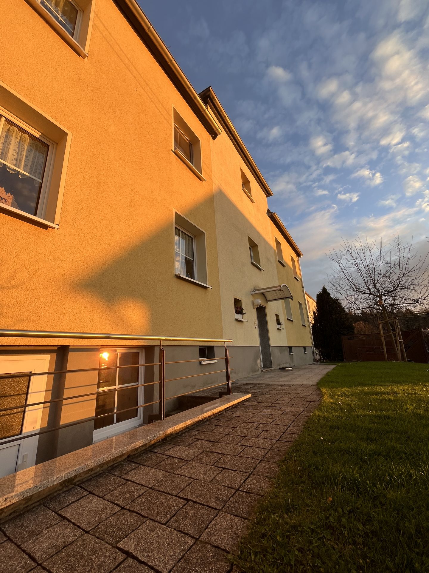 Charmantes Mehrfamilienhaus in Lichtenstein – Ruhige Lage im Grünen