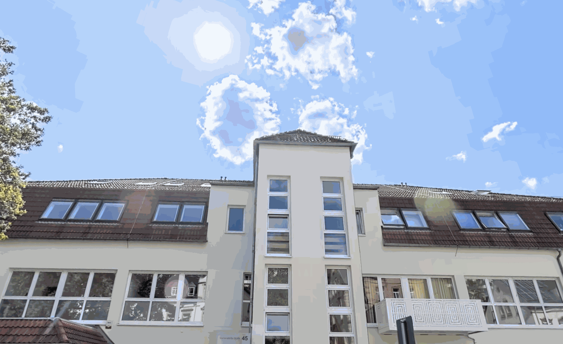 Wunderschön sanierte 4-Zimmer-Wohnung mit Fußbodenheizung und Balkon