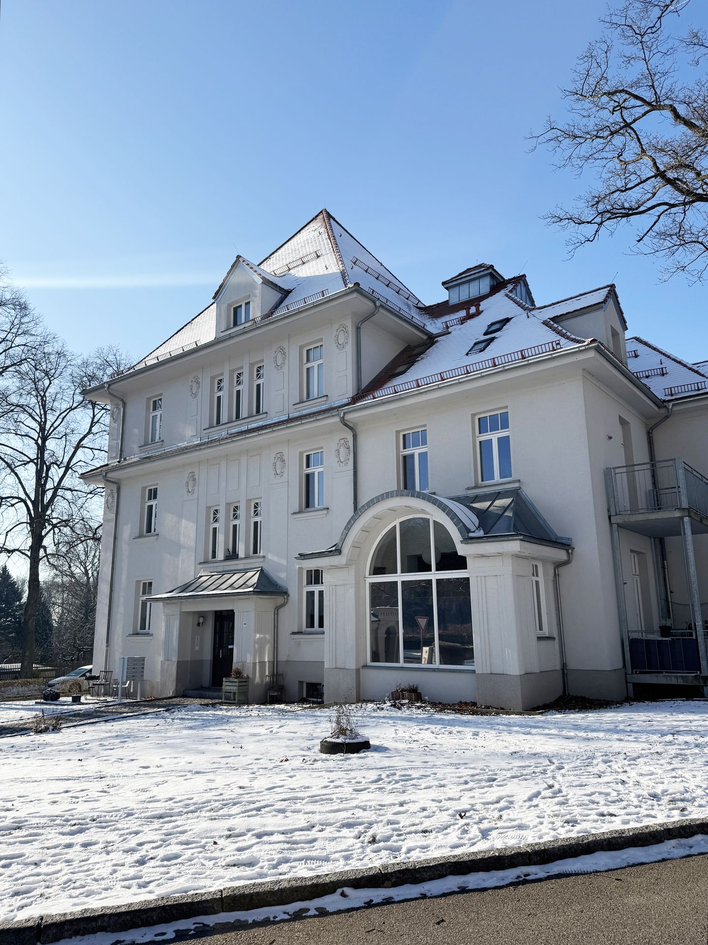Moderne Eigentumswohnung mit Balkon und Stellplatz in Chemnitz-Ebersdorf