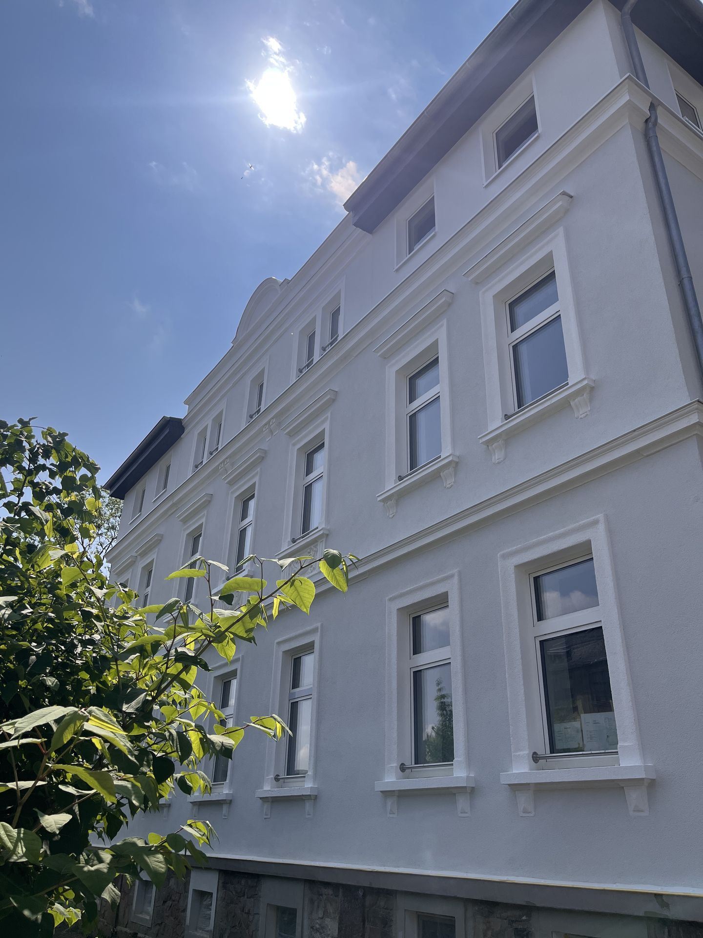 Steuern sparen & profitieren: 5 % Sonder-AfA & KfW-Zuschuss bis 37.500 €