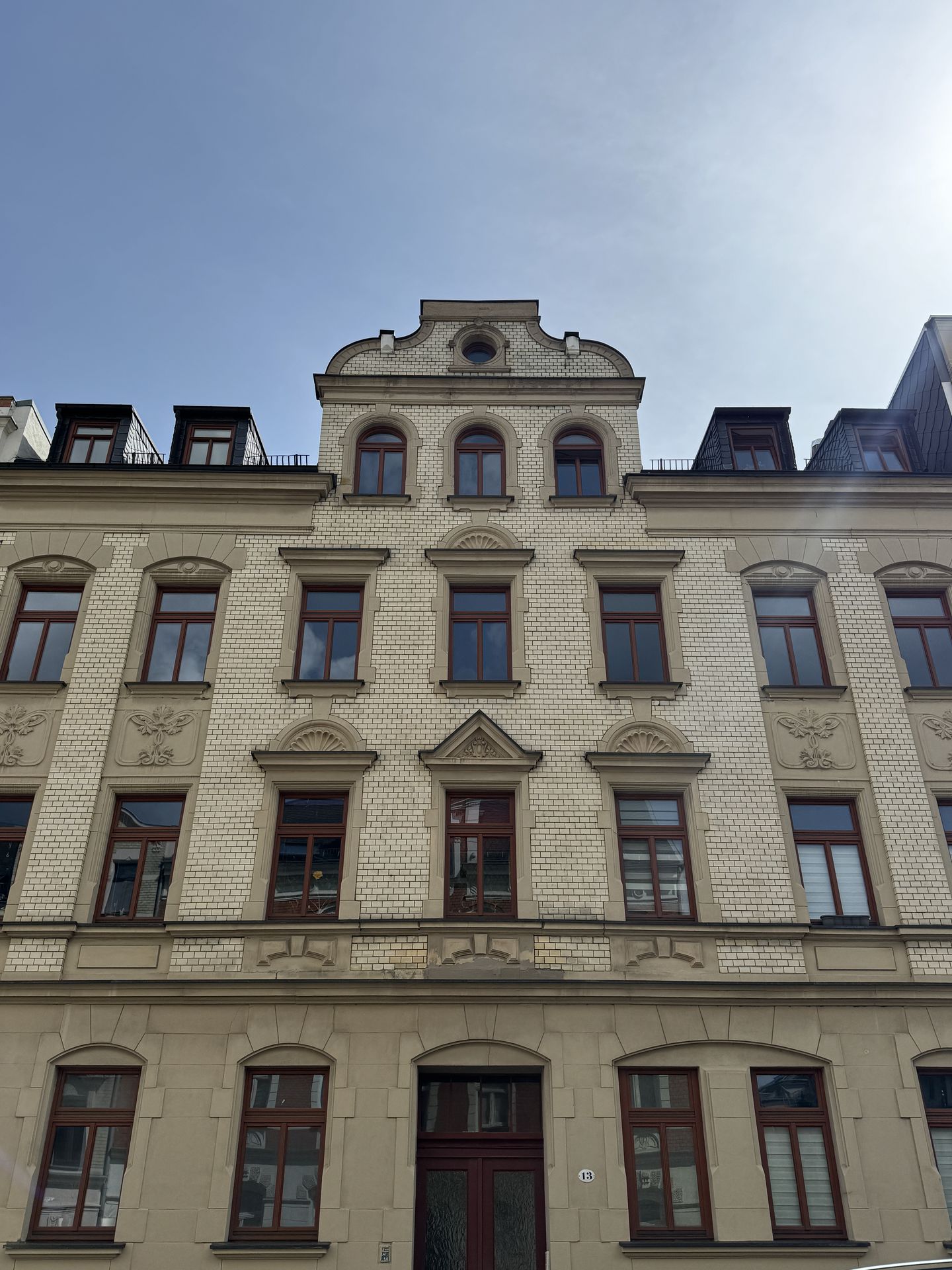 Charmante 2-Raumwohnung mit Gartenmitbenutzung im denkmalgeschützten Altbau in Gablenz